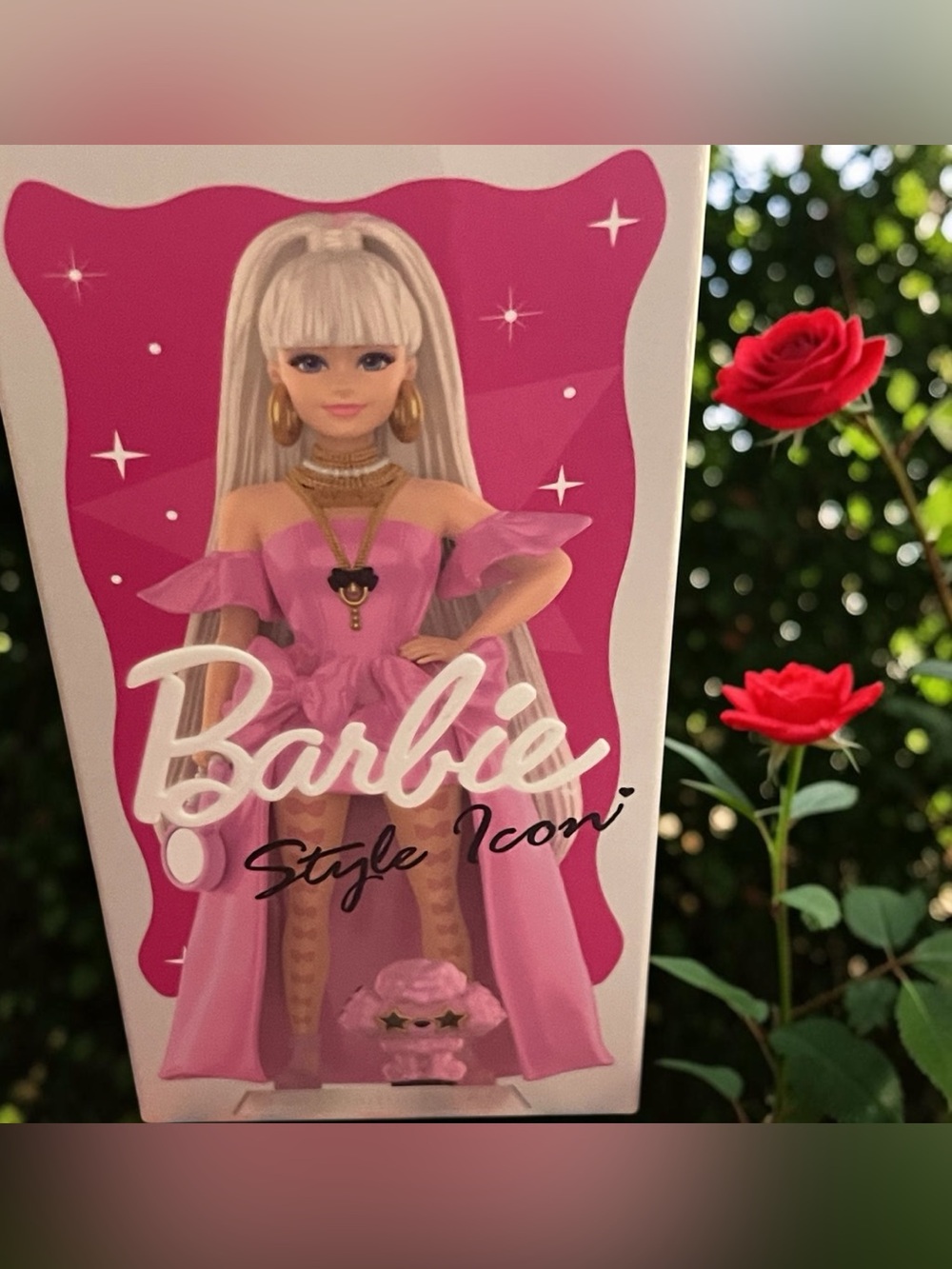 Pop Mart Barbie 1959 Barbie new in bag comes with box